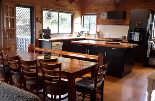 Venus Bay House | The Pickled Pipi beach house at Gippsland's Venus Bay
