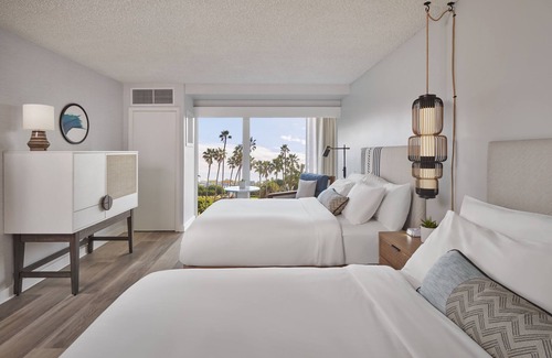 Downtown Hotel | The Pierside Santa Monica