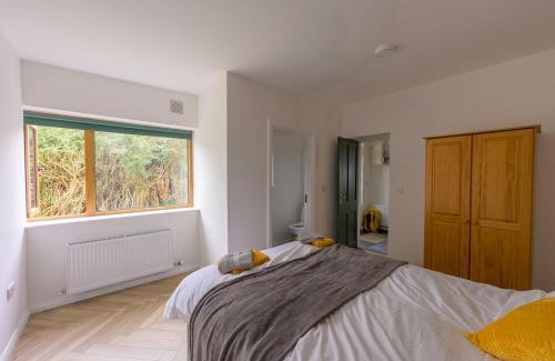 Castleisland House | The Piggery