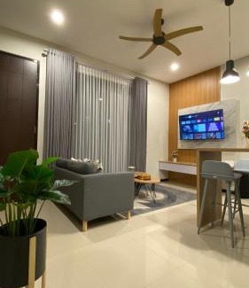 Oro Oro Ombo Villa | The Pinasti Villas