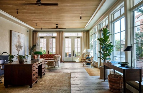 Downtown Charleston Hotel | The Pinch Charleston