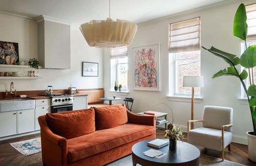 Downtown Charleston Hotel | The Pinch Hotel
