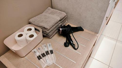 Tanjong Bidara Apartment | The Pine Hotel Family Suite Near Jonker