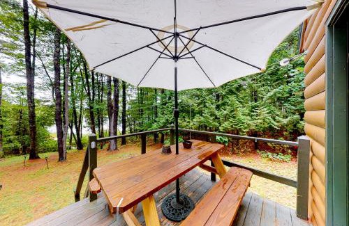 Winthrop House | The Pinecone