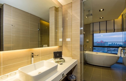 Tanjong Bidara Hotel | The Pines Melaka