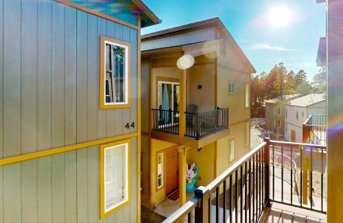 Flagstaff Apartment | The Pines