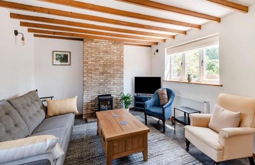 Cambridge House | The Pink Cottage