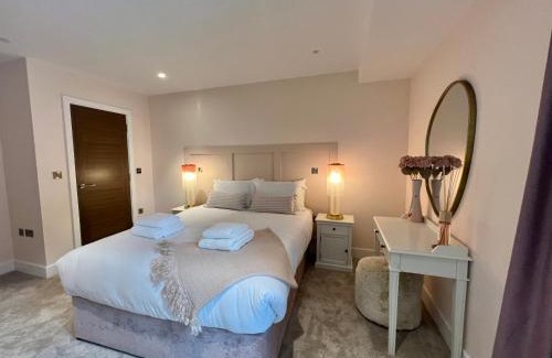 York Apartment | The Pink Palace at Ryedale House