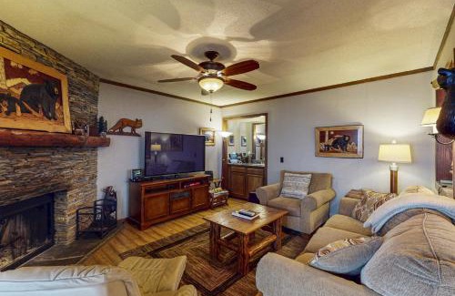 Banner Elk Apartment | The Pinnacle Inn 3318