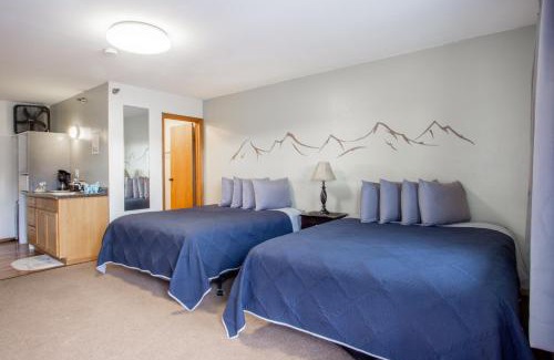 Palmer Hotel | The Pioneer Motel