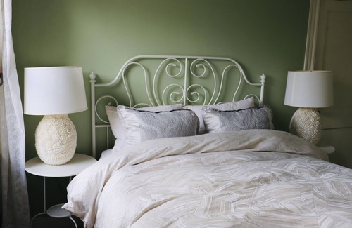Oak Square Bed & Breakfast | The Pistachio Room at TPH - Boston