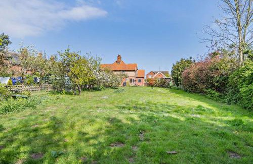 Bawdsey House | The Pitch