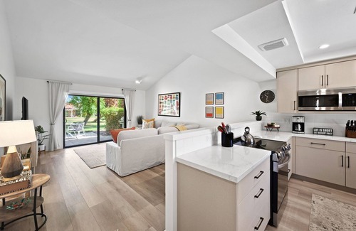 Palm Desert Condo | "The place is amazing! Even better than the photos-very HGTV!" Guest quote