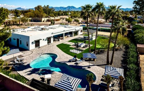 Shea North Estates House | THE Place