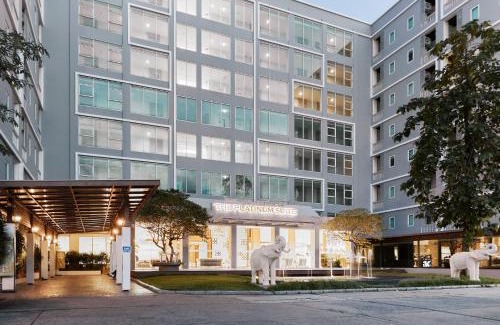 Suan Luang Hotel | The Platinum Suites Bangkok by Dancenter