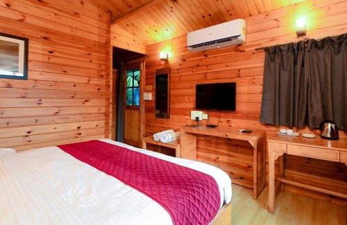 Morjim Hotel | The Plix Resort