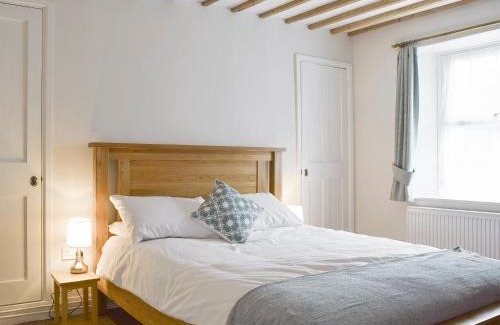 Bampton House | The Plough