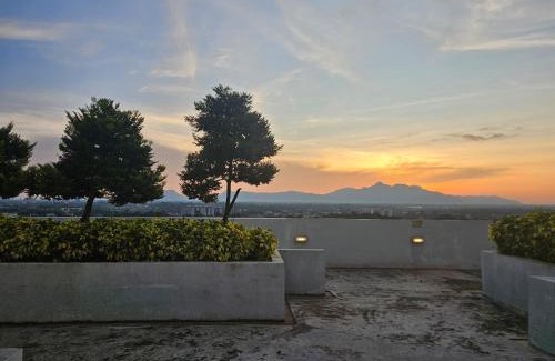 Taman Charming Apartment | The Podium opp Aeon Mall Kuching