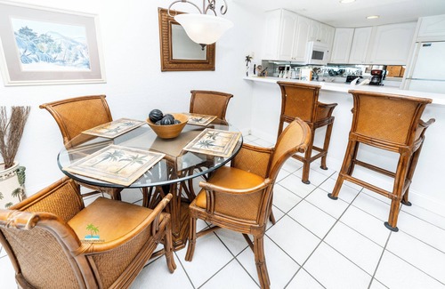Indian Shores Condo | The Pointe 303 - Direct 1 BR Beach Front for 4 - Pet Friendly!