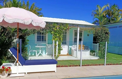 Burleigh Heads Cottage | THE POOL HOUSE, BURLEIGH