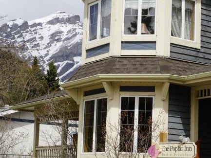 Banff Bed & Breakfast | The Poplar Inn