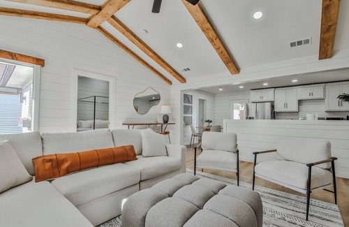 Lubbock House | The Pops-Stylish newly remodeled 3-bedroom house with indoor/outdoor living area
