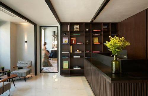 Piraeus Hotel | The Port Square Hotel