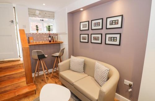Bridgnorth House | The Postage Stamp