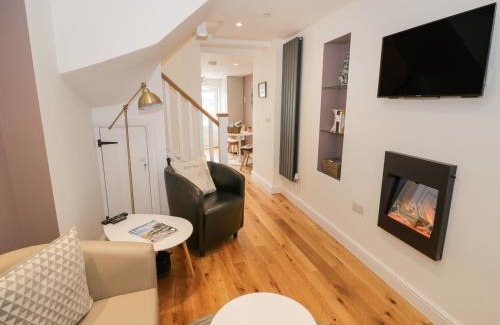 Bridgnorth House | The Postage Stamp