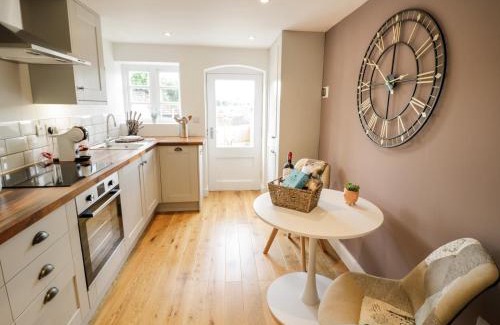 Bridgnorth House | The Postage Stamp