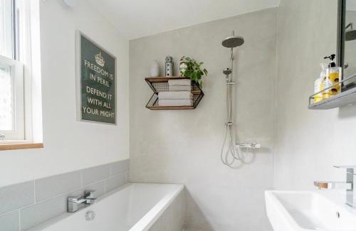 Ashburton Apartment | The Potting Shed Ashburton