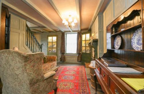 Whithorn House | The Precinct House