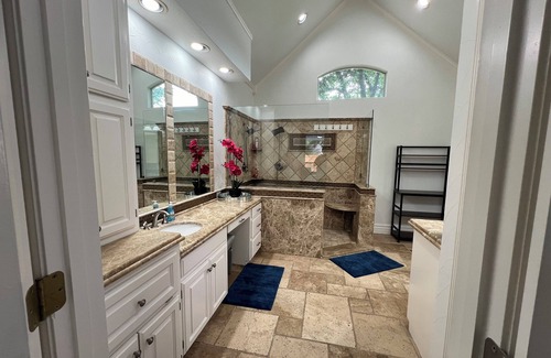 Flower Mound Villa | The Premier Retreat in the Heart of Riverwalk