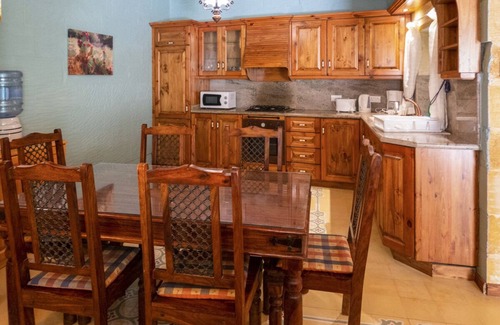San Lawrenz Villa | The Prickly Pear House