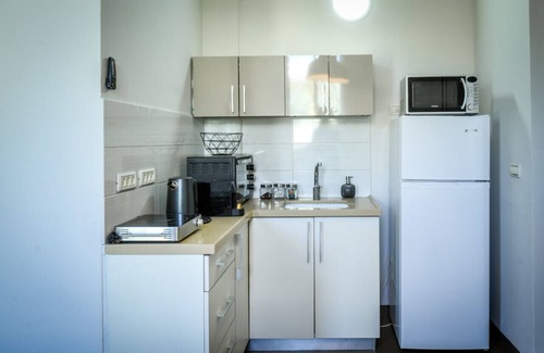 Haifa Apartment | The Printhouse Downtown Boutique Studio 3