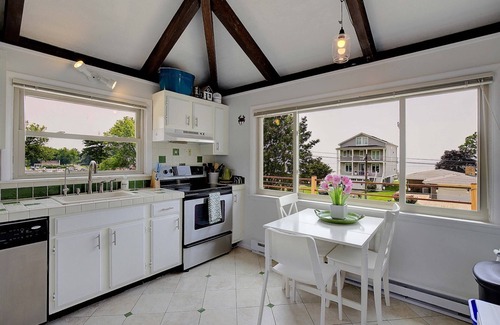 Stevensville House | The Private Pool is OPEN with Bay Views & Steps from The Kentmorr Beach Bar and Grill