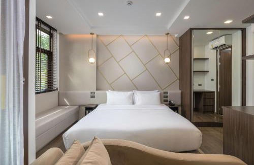 Karon Hotel | The Proud Karon Beach Phuket Trademark Collection By Wyndham