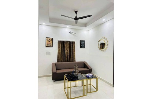 Delhi Cantonment Apartment | The Puzzle by Prahar Homes Apt 5