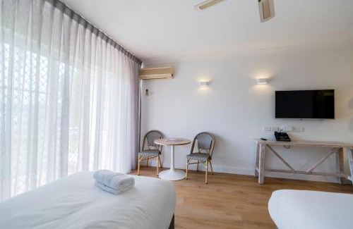 Forresters Beach Hotel | The Quarters, an Ascend Collection Hotel