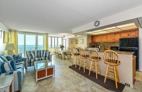 North Ocean City Condo | The Quay 3BR/2BA Direct Ocean Front – Stunning View of Ocean