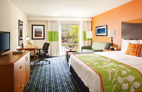 Northeast Heights Hotel | The Querque Hotel