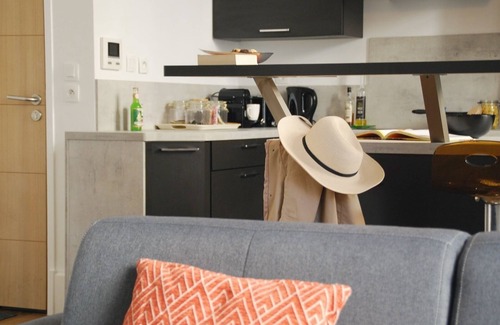 Angouleme Apartment | The quiet and spacious heart of Angoulême