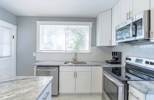 Arbutus House | The Radiant at the Halethrope Home