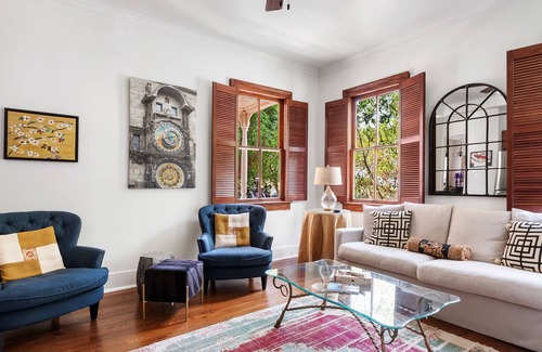 Cannonborough Elliotborough Apartment | The Radiant Retreat by StayDuvet!