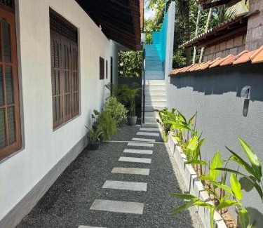 Unawatuna Apartment | The Rail Villa Unawatuna