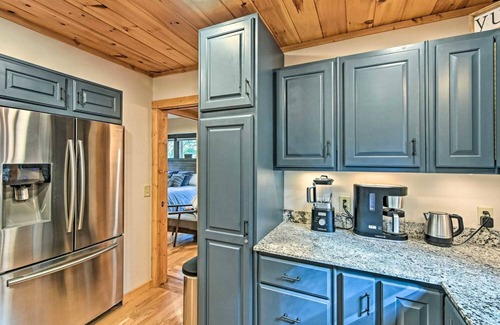 Ellijay House | The Rainbow Lodge- Riverfront, Fiber, HotTub, Fish, DogOK, Game Room, Movie Room