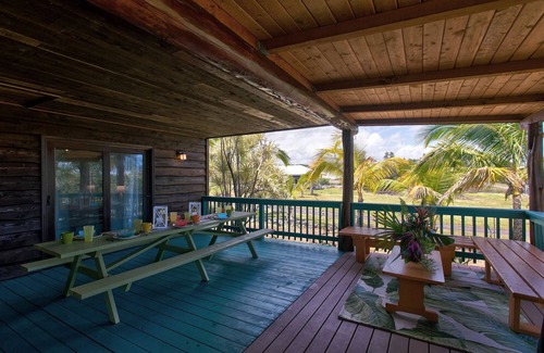 Keaau House | The Rainbows End in Sunny Hawaiian Paradise Park