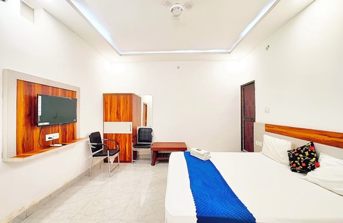 Ayodhya Hotel | The Rama Palace Ayodhya