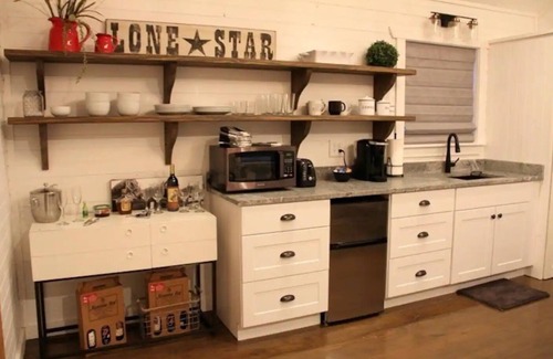 Fredericksburg Cabin | The Ranch@Fredericksburg - Carriage House - 1BD/1BA