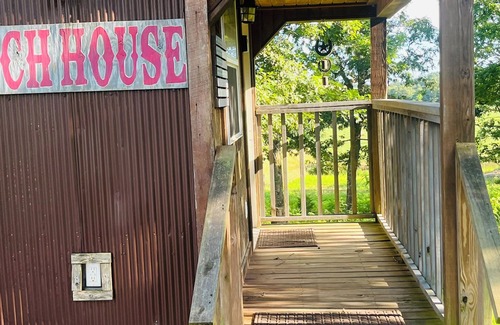 Compton Cabin | The Ranch House Cabin at Elkhorn Cabins